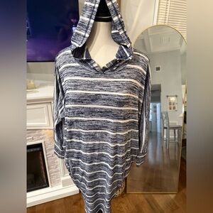 Market & Spruce Navy and White Striped Hoodie